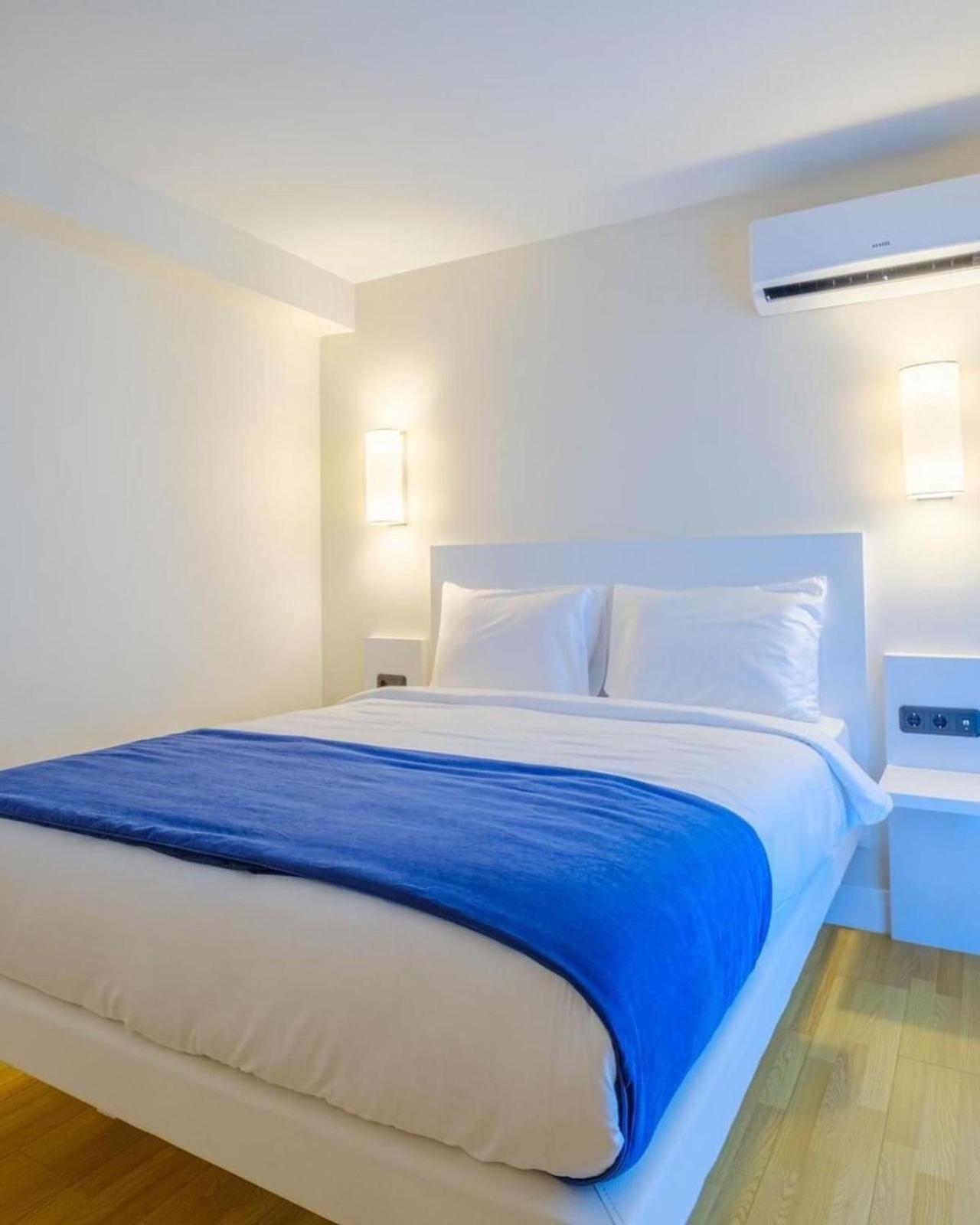 Luxury Panorama Sea View Apartment & Central Batumi Exterior photo