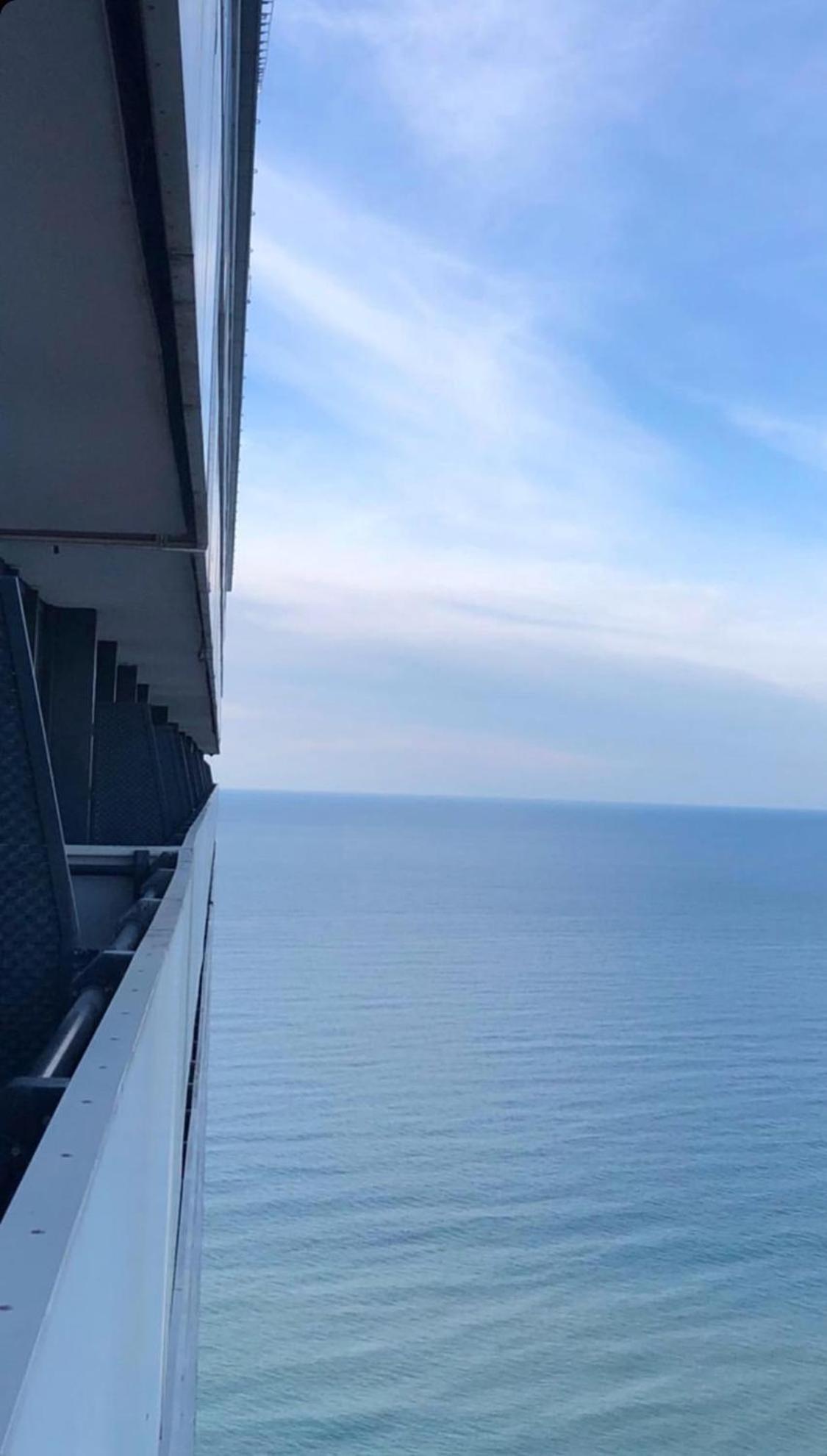 Luxury Panorama Sea View Apartment & Central Batumi Exterior photo